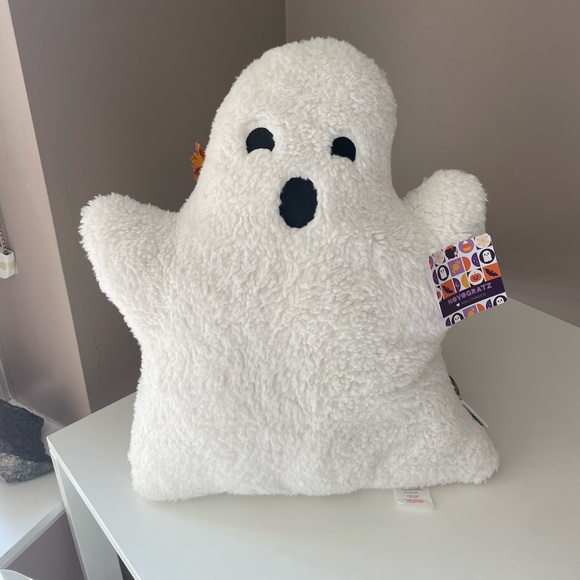 NWT Viral ghost pillow - Picture 2 of 3